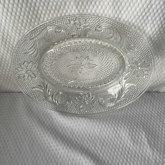 COPY - Set of 4 Luncheon Plates from Indiana Glass Company. - Picture 4 of 8